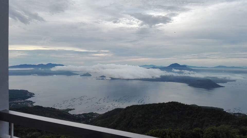 Cozy Staycation Tagaytay At Wind Residences Tagaytay City Exterior foto